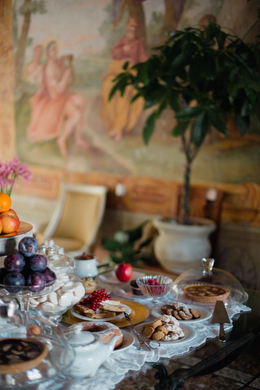 I Giardini Segreti Di Villa Marcello Marinelli Cison di Valmarino Exteriör bild